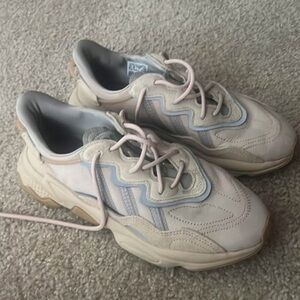 Adidas Ozweego Unisex Shoes